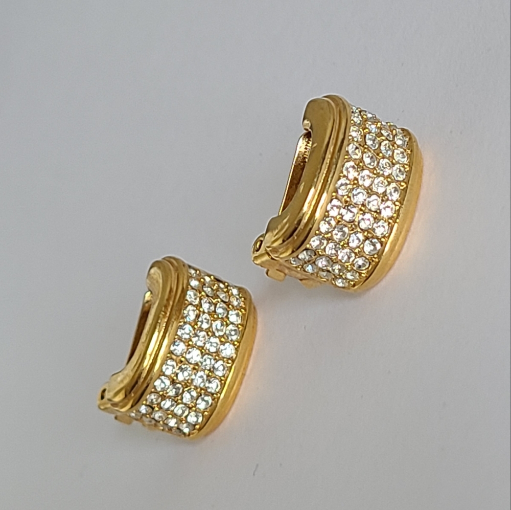 Vintage Christian Dior Designer Luxury Crystal Chunky Gold Clip On Stud Earrings - Picture 2 of 10